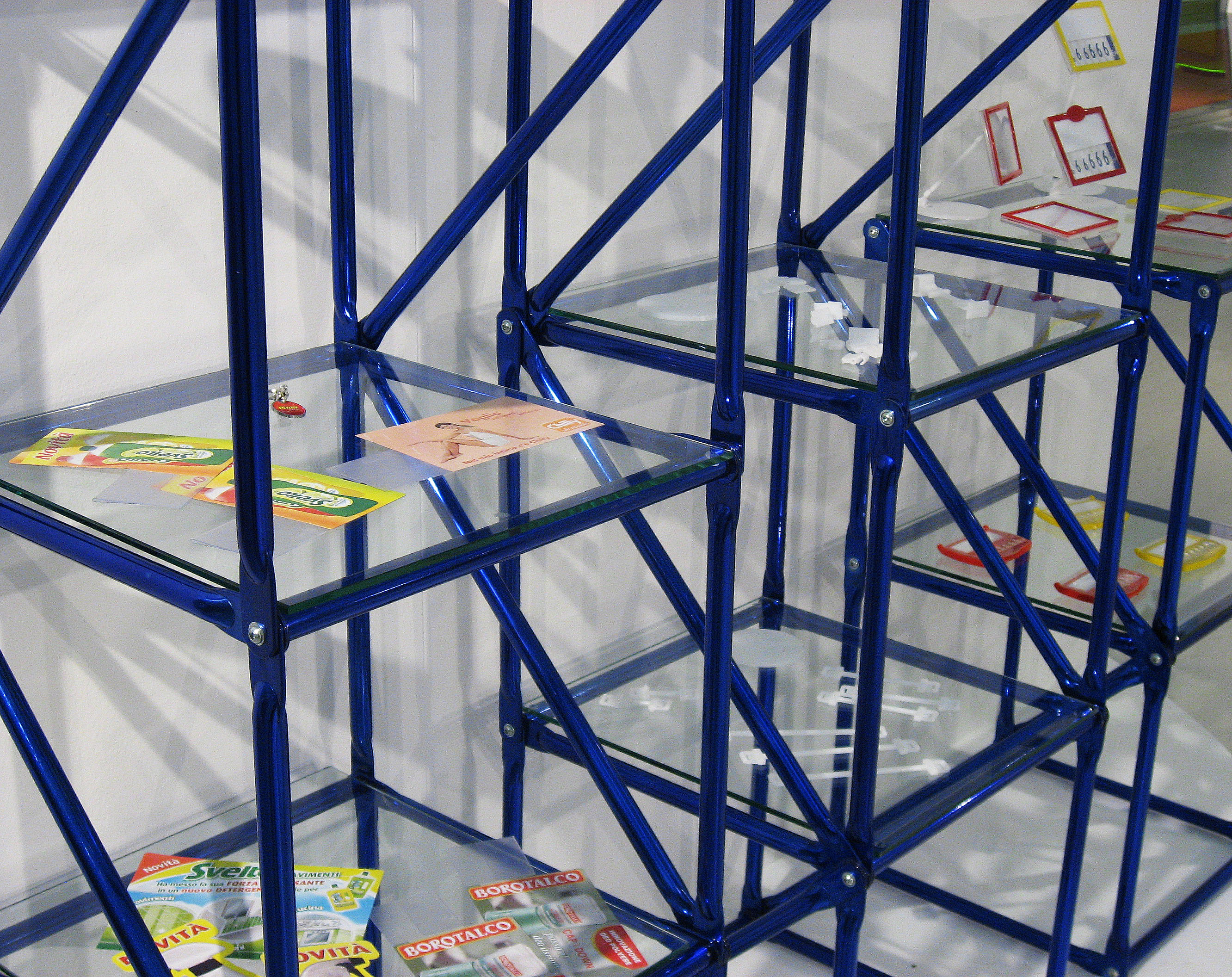 Il debutto al Salone del Mobile