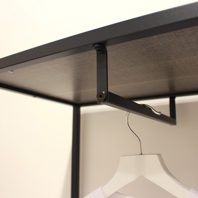 9690D - Frontal under shelf hanging rail bar for wall displays.